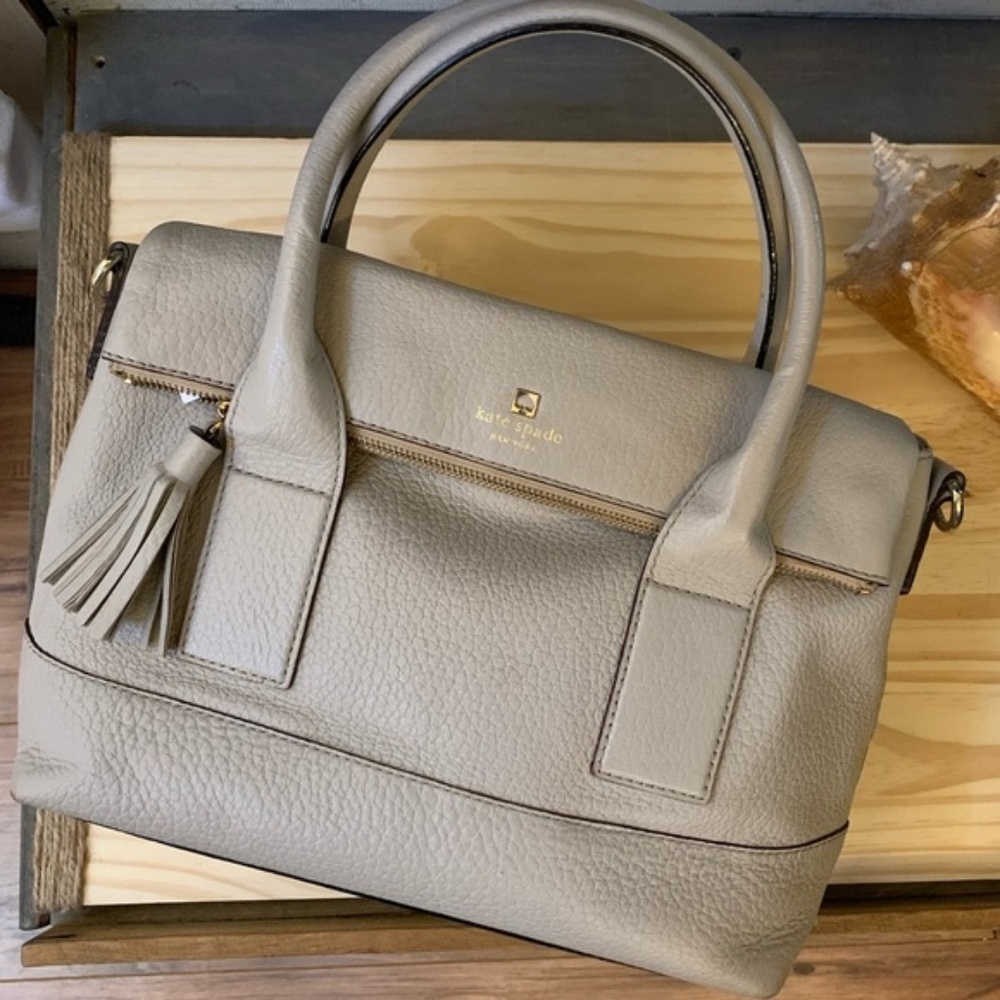 kate spade Southport Ave Carmen Grey Pebble